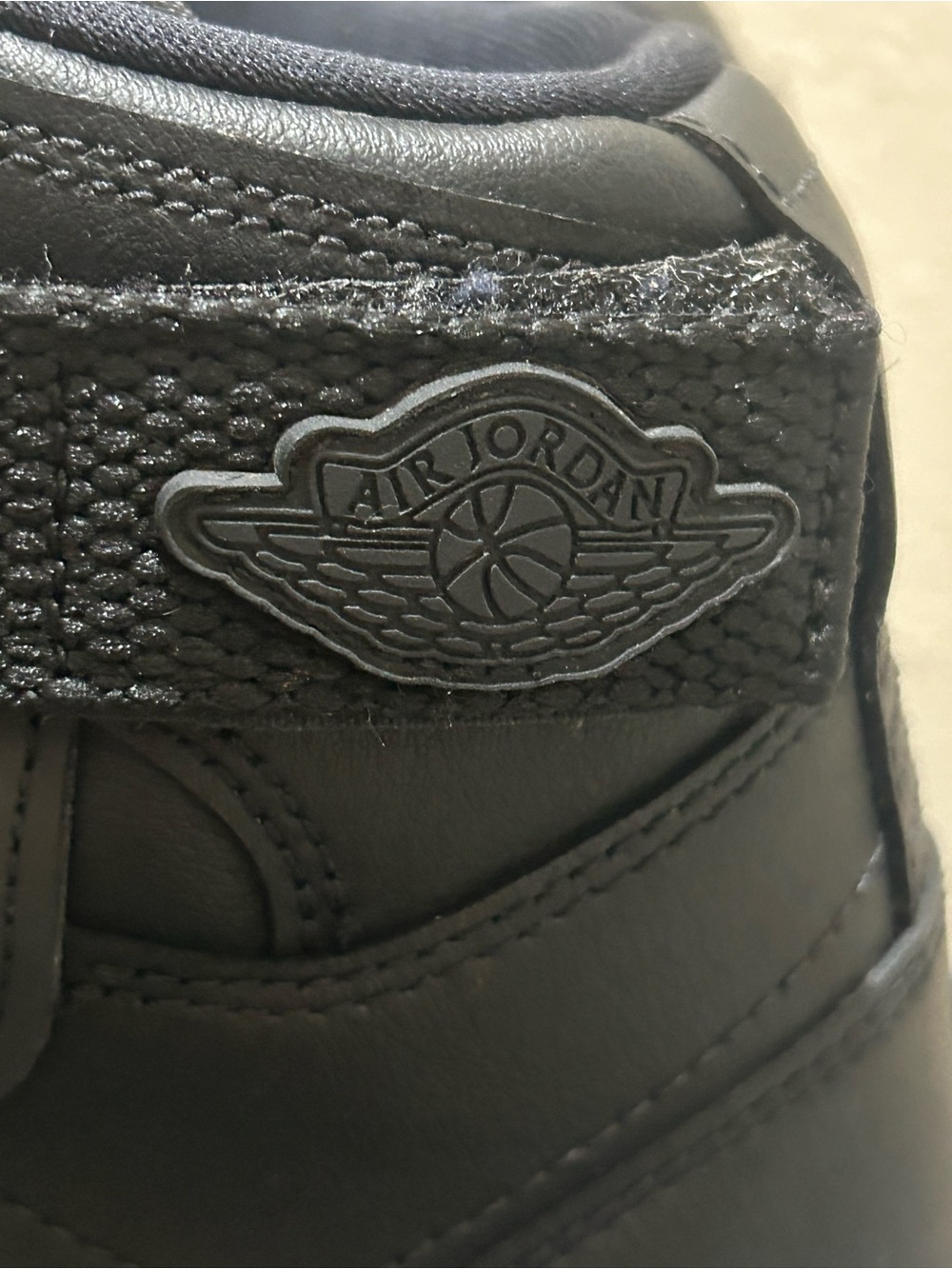 Size 8.5 Jordan 1 Nova XX Black Sail AV4052-002 - Picture 3 of 8